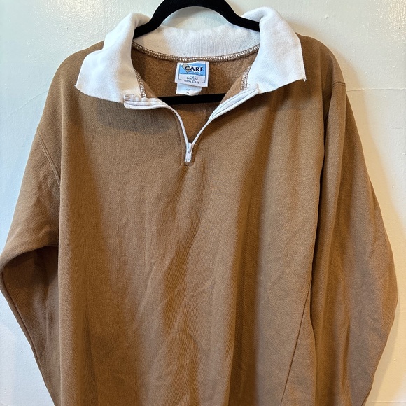 Vintage looking brown and white half zip pullover - Picture 1 of 3